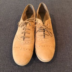 Franco Sarto Oxford Tan Leather/Suede Shoes